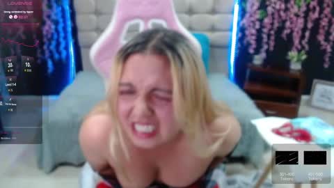 Snapshot of rosse_meyer chatting on 5, 12, 2024 MY NAME IS ROSSE online show from 5, 12, 2024