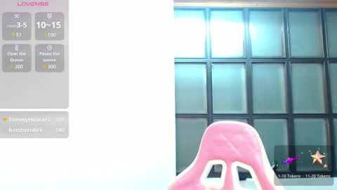 Snapshot of rosse_meyer chatting on 12, 1, 2025 MY NAME IS ROSSE online show from 12, 1, 2025
