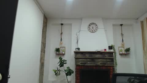 Snapshot of rosse_meyer chatting on 17, 10, 2025 MY NAME IS ROSSE online show from 17, 10, 2025