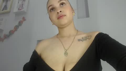 Snapshot of rossi_baker chatting on 5, 11, 2025 Rossi online show from 5, 11, 2025