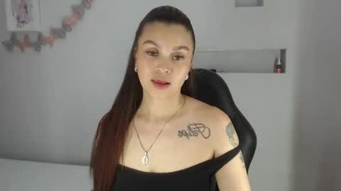 Snapshot of rossi_baker chatting on 19, 11, 2025 Rossi online show from 19, 11, 2025