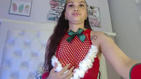 Snapshot of rossi_baker chatting on 4, 12, 2025 Rossi online show from 4, 12, 2025