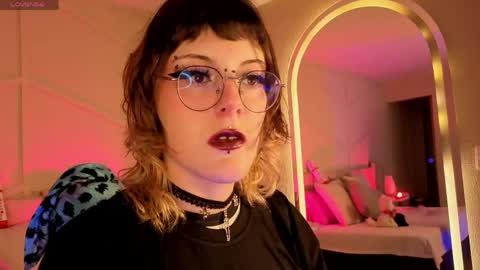 Snapshot of rossiie_hunt_ chatting on 9, 6, 2026 rossiie_hunt_ online show from 9, 6, 2026