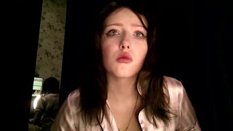 rosy_petal online show from 19, 11, 2025