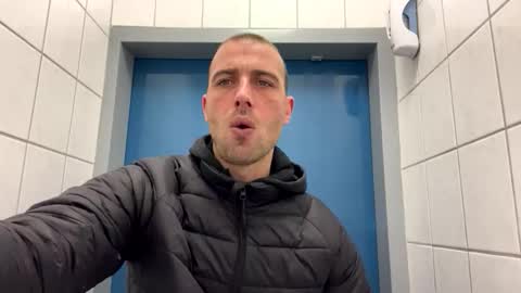 rotteei1 online show from 26, 11, 2025