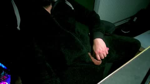 Luke online show from 21, 2, 2025