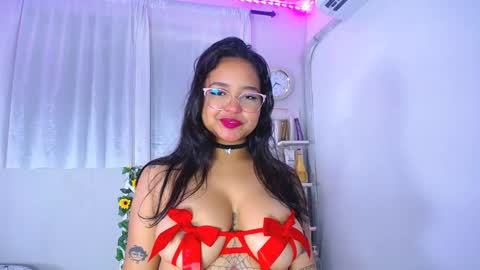 Snapshot of rous_25 chatting on 28, 12, 2024 rous_25 online show from 28, 12, 2024