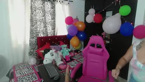 Snapshot of rous_kinky chatting on 29, 4, 2026 rous_kinky online show from 29, 4, 2026