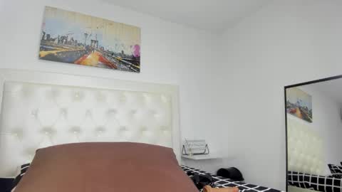 rouse_sexy_hotxx77 online show from 2, 11, 2025