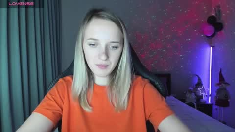 Snapshot of rousereed chatting on 4, 1, 2025 Rouse online show from 4, 1, 2025