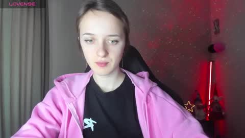 Snapshot of rousereed chatting on 10, 2, 2025 Rouse online show from 10, 2, 2025