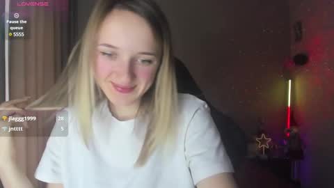 Snapshot of rousereed chatting on 15, 2, 2025 Rouse online show from 15, 2, 2025