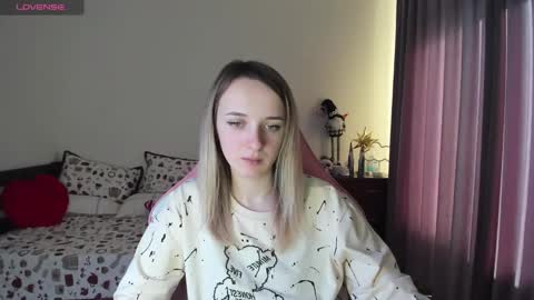 Snapshot of rousereed chatting on 26, 2, 2025 Rouse online show from 26, 2, 2025