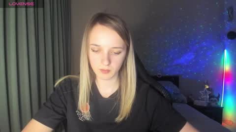 Snapshot of rousereed chatting on 11, 3, 2025 Rouse online show from 11, 3, 2025