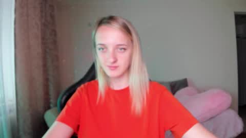 Snapshot of rousereed chatting on 10, 9, 2025 Rouse online show from 10, 9, 2025