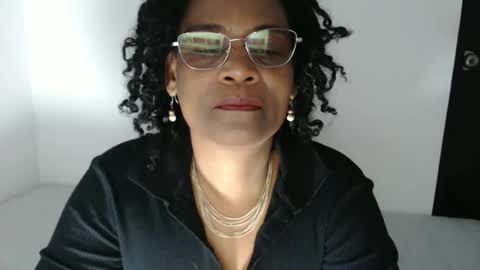 luxa online show from 19, 12, 2025