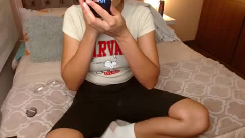 Rouss marie henao  online show from 8, 2, 2025