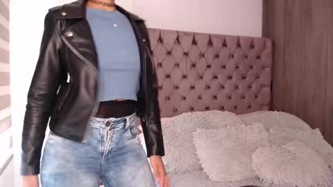 Rouss marie henao  online show from 17, 10, 2025