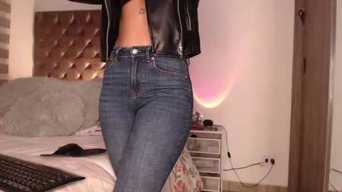 Snapshot of rouss_henao chatting on 18, 4, 2026 Rouss marie henao online show from 18, 4, 2026