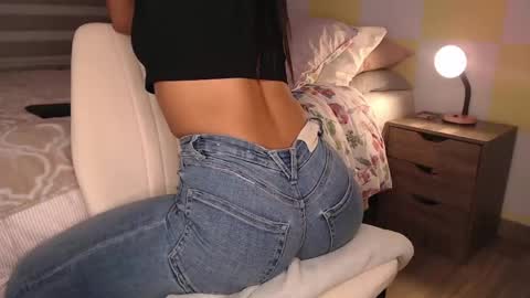 Snapshot of rouss_henao chatting on 22, 5, 2026 Rouss marie henao online show from 22, 5, 2026