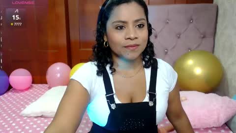 Snapshot of rousse_amber chatting on 5, 6, 2026 amber online show from 5, 6, 2026