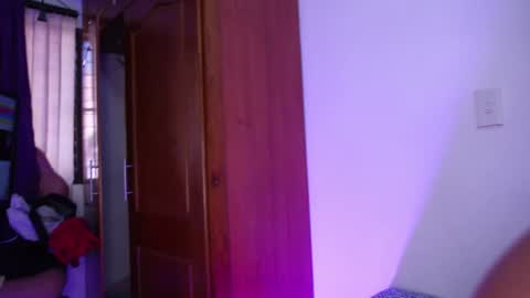 Snapshot of rousse_coup chatting on 23, 1, 2025 Rosse and Miller online show from 23, 1, 2025