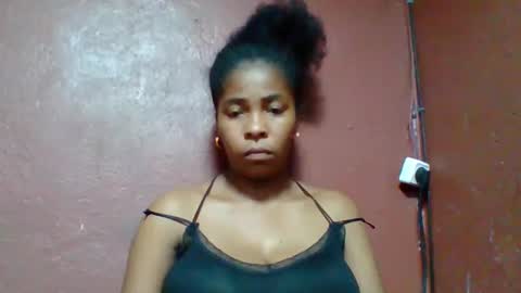 rovaelyah online show from 6, 2, 2026