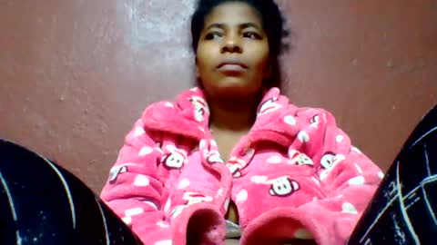 rovaelyah online show from 15, 6, 2026