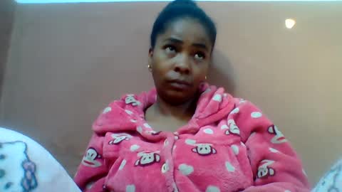 rovaelyah online show from 6, 7, 2026