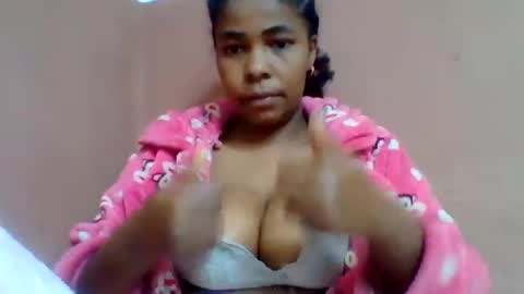 rovaelyah online show from 10, 7, 2026