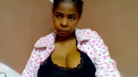 rovaelyah online show from 11, 7, 2026