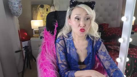 Roxalana online show from 13, 4, 2026