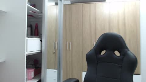 Roxana online show from 14, 2, 2025