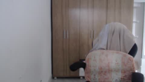 Roxana online show from 8, 10, 2025