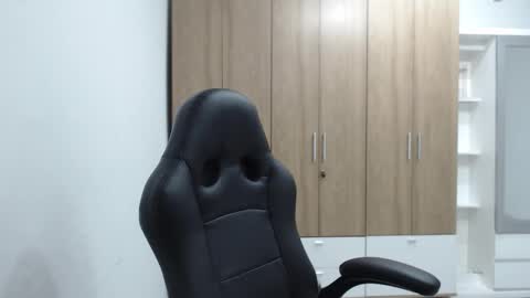 Roxana online show from 16, 12, 2025