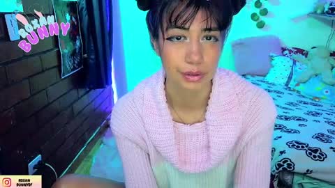 roxxy online show from 13, 4, 2026