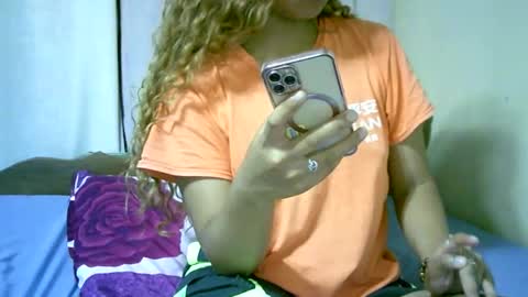 roxanne_98 online show from 10, 1, 2026