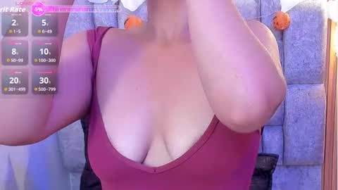 Snapshot of roxanne_dl chatting on 13, 10, 2025 Roxanna online show from 13, 10, 2025