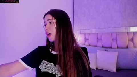 Snapshot of roxie_summers chatting on 12, 2, 2025 Roxie online show from 12, 2, 2025