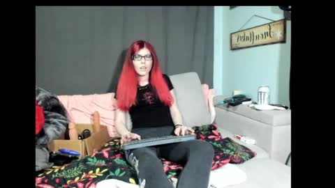 Snapshot of roxihazeleyes chatting on 9, 2, 2025 roxihazeleyes online show from 9, 2, 2025