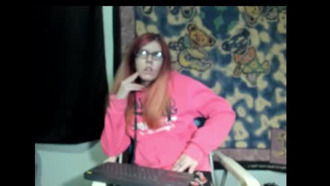 Snapshot of roxihazeleyes chatting on 11, 3, 2025 roxihazeleyes online show from 11, 3, 2025