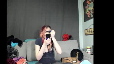 Snapshot of roxihazeleyes chatting on 14, 9, 2025 roxihazeleyes online show from 14, 9, 2025