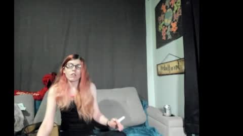 Snapshot of roxihazeleyes chatting on 5, 10, 2025 roxihazeleyes online show from 5, 10, 2025