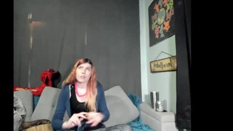 Snapshot of roxihazeleyes chatting on 5, 10, 2025 roxihazeleyes online show from 5, 10, 2025