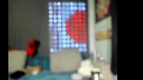 Snapshot of roxihazeleyes chatting on 8, 10, 2025 roxihazeleyes online show from 8, 10, 2025