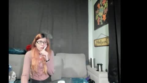 Snapshot of roxihazeleyes chatting on 16, 10, 2025 roxihazeleyes online show from 16, 10, 2025