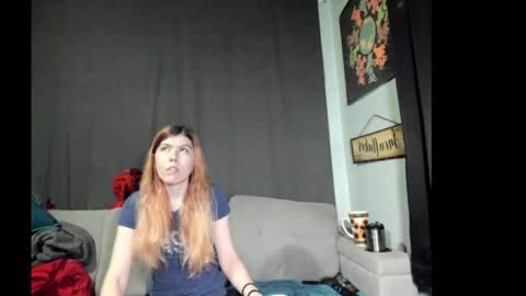 Snapshot of roxihazeleyes chatting on 22, 10, 2025 roxihazeleyes online show from 22, 10, 2025