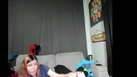 Snapshot of roxihazeleyes chatting on 23, 10, 2025 roxihazeleyes online show from 23, 10, 2025