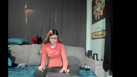 Snapshot of roxihazeleyes chatting on 26, 10, 2025 roxihazeleyes online show from 26, 10, 2025