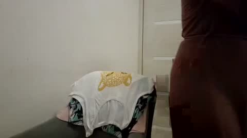 Snapshot of roxolanaa_sexy chatting on 31, 7, 2026 ROXOLANAA SEXY online show from 31, 7, 2026